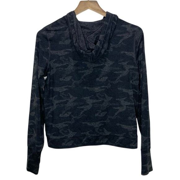 Vuori Halo Essential Hoodie In Black Camo Small - Picture 4 of 7